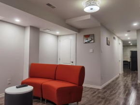 20pecnt Off Cozy Suite! Separate Entry, 1 Parking